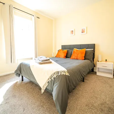 Cosy Home In Reading, Berkshire Exterior photo
