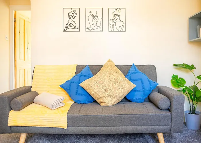 Cosy Home In Reading, Berkshire
